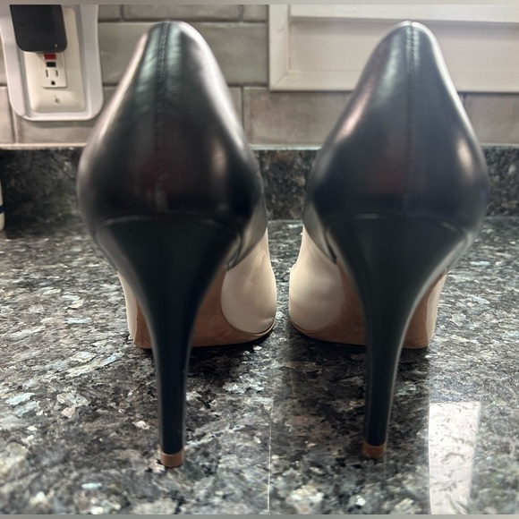 Brooks Brothers Classic Two Tone Black & White Genuine Leather Heels Size 9.5 - Picture 7 of 14